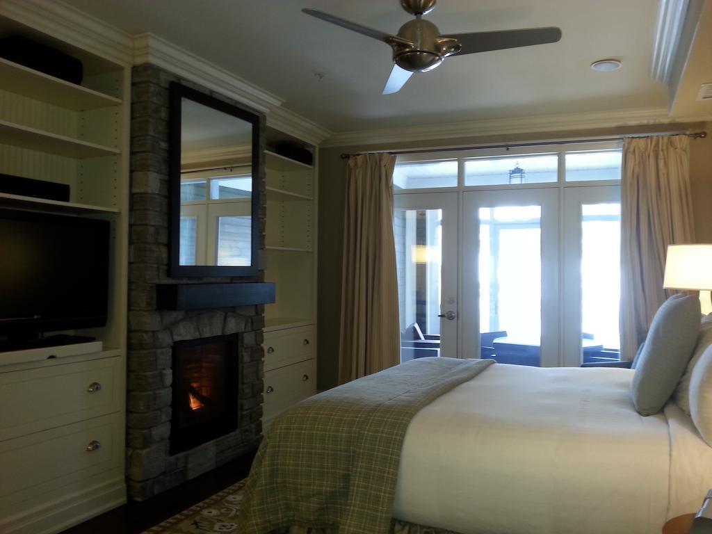 Touchstone Resort On Lake Muskoka Bracebridge Habitación foto