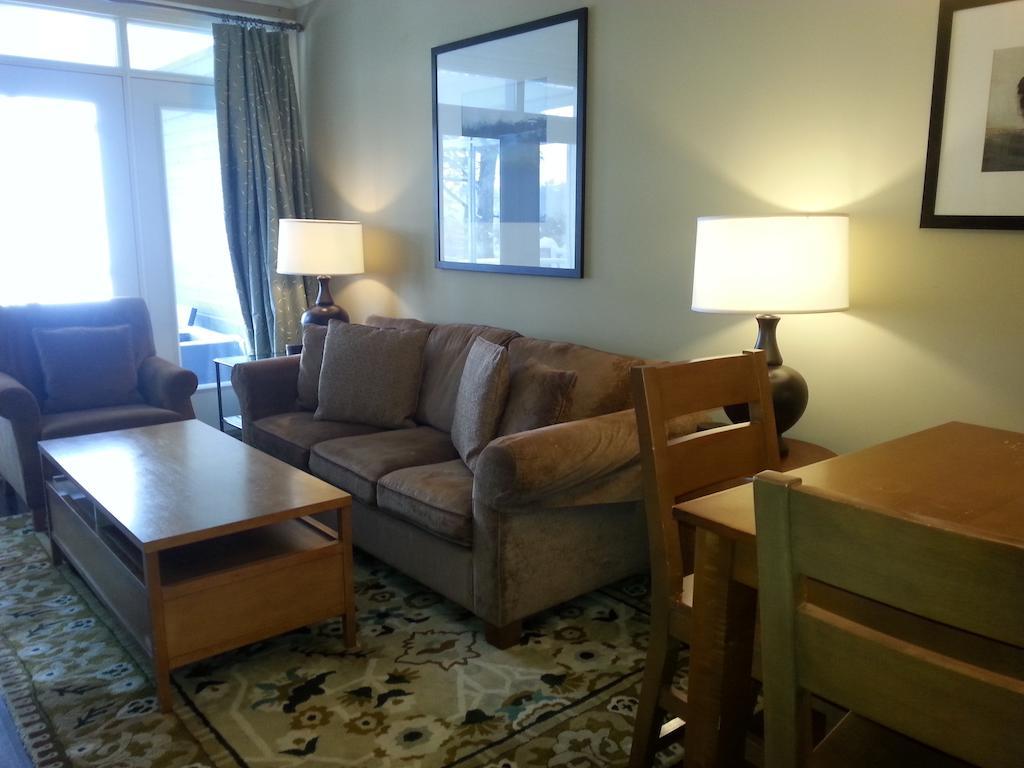 Touchstone Resort On Lake Muskoka Bracebridge Habitación foto