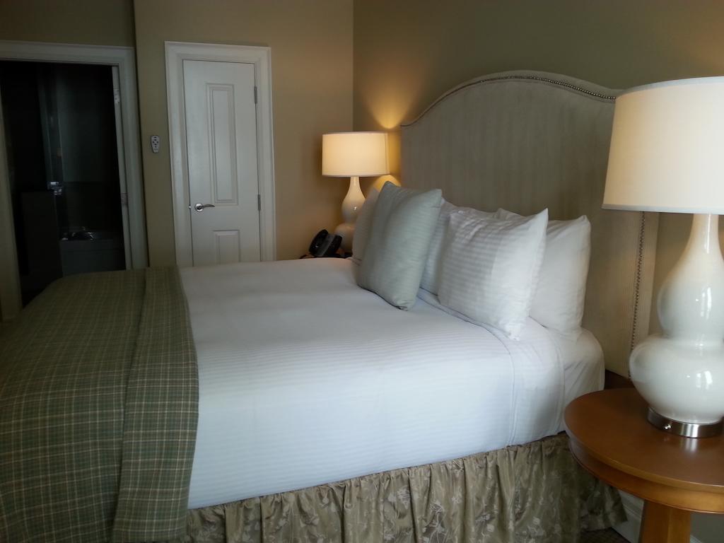 Touchstone Resort On Lake Muskoka Bracebridge Habitación foto